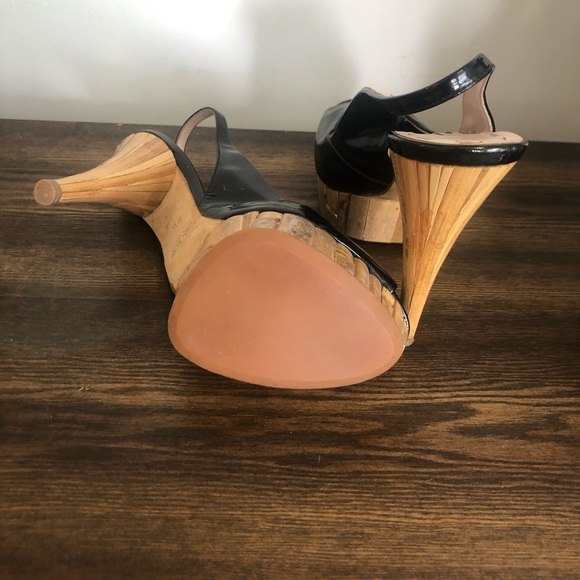 Miu Miu Patent leather wood heeled pumps - Picture 4 of 5